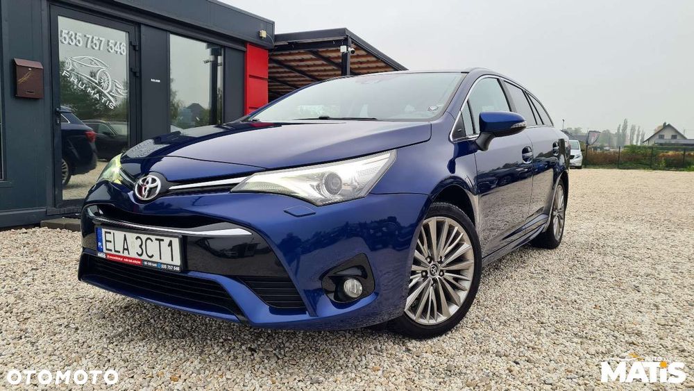 Toyota Avensis - 24