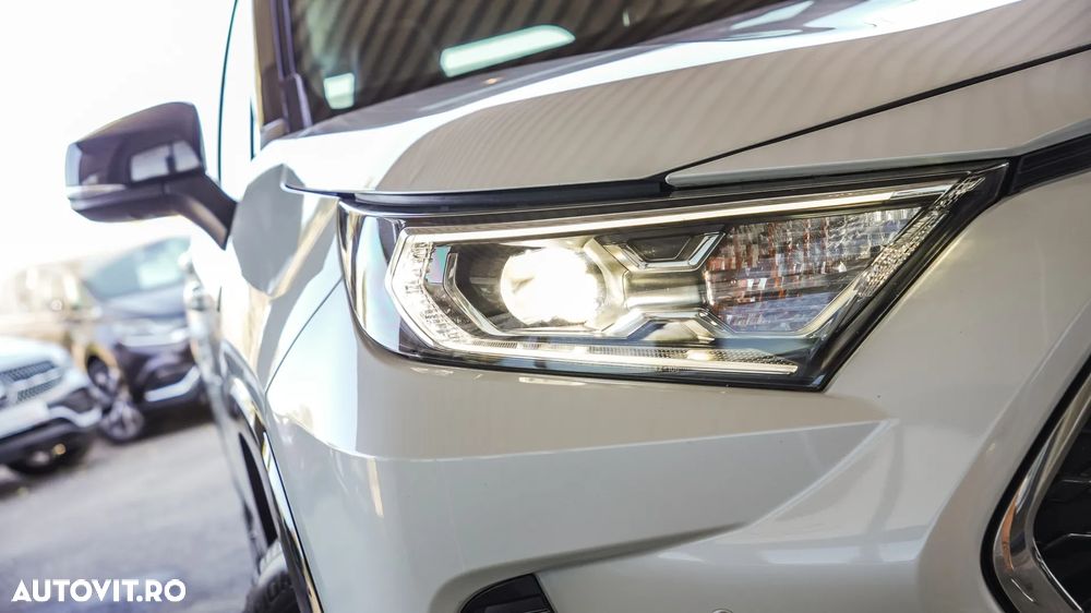 Toyota RAV4 2.5 PHEV VVT-iE 4x4 Style Bi-Tone - 37