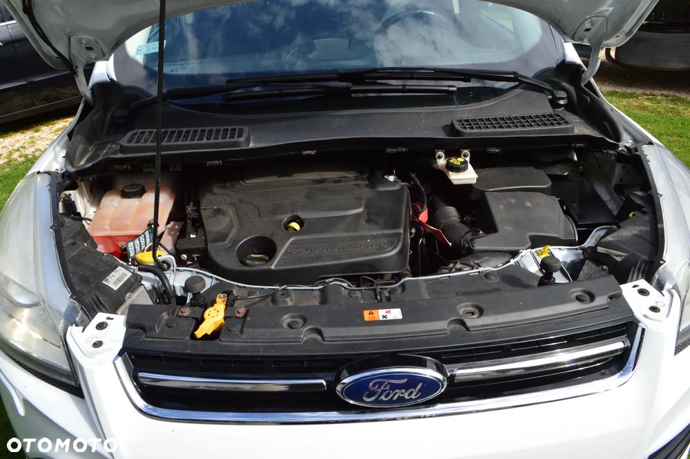 Ford Kuga 2.0 TDCi Titanium MPS6 - 29