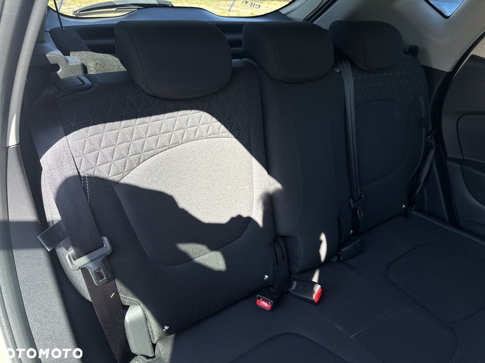 Renault Captur - 27