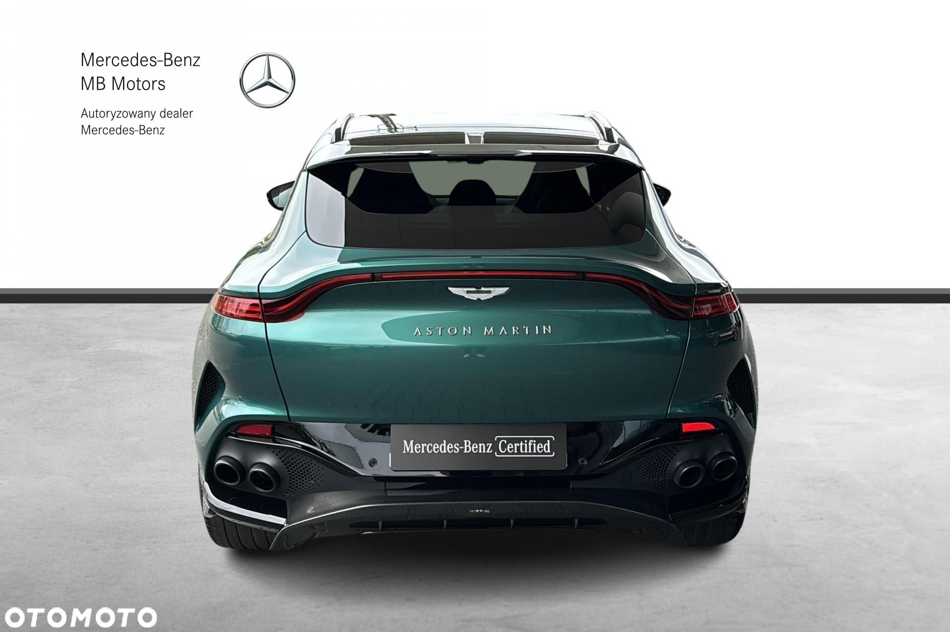 Aston Martin DBX - 4