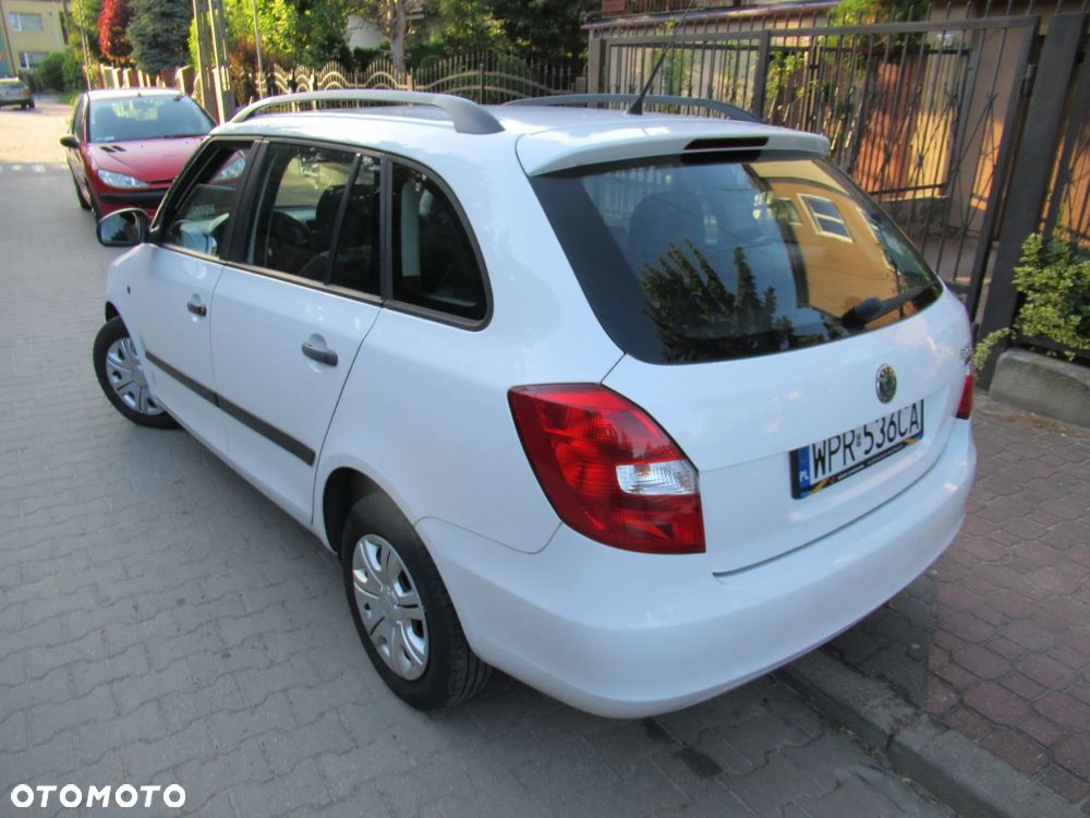 Skoda Fabia 1.2 HTP Classic - 12