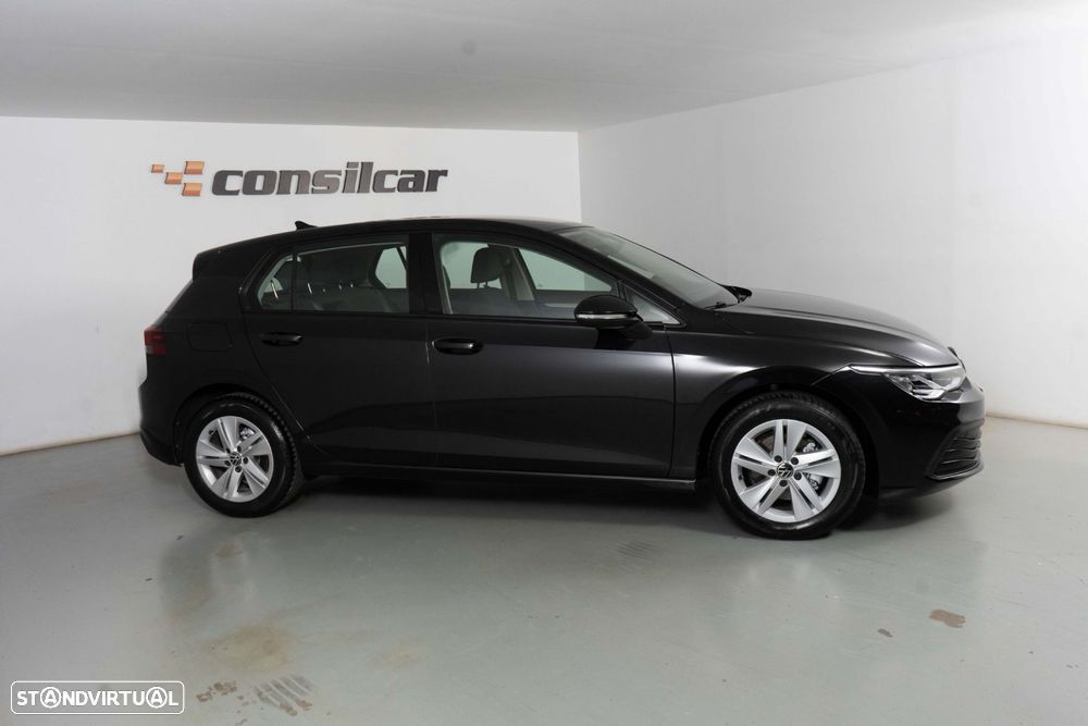 VW Golf 1.0 eTSI Life DSG - 7