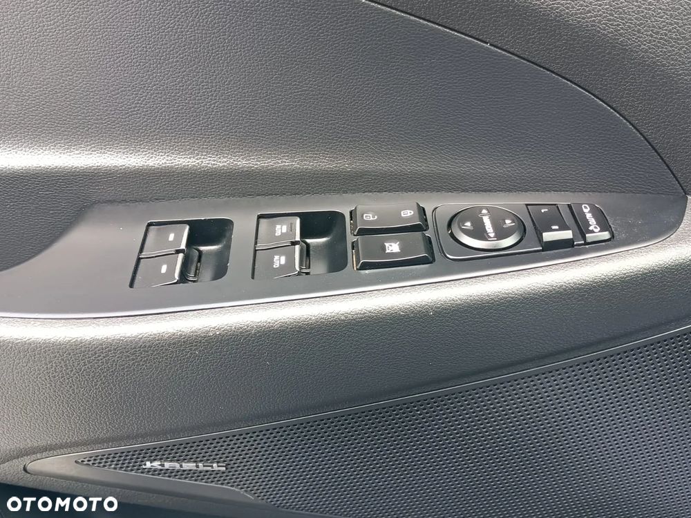 Hyundai Tucson blue 1.6 CRDi 2WD DCT Premium - 34