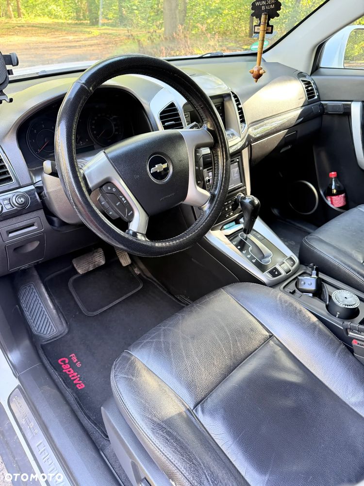 Chevrolet Captiva 2.2 4WD Automatik LTZ - 10