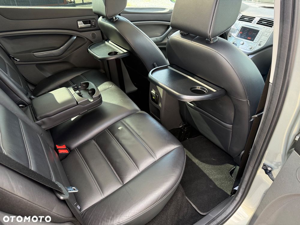 Ford Kuga 2.0 TDCi 4x4 Titanium - 26