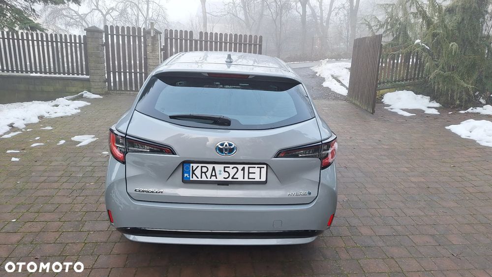 Toyota Corolla 1.8 Hybrid Active - 6