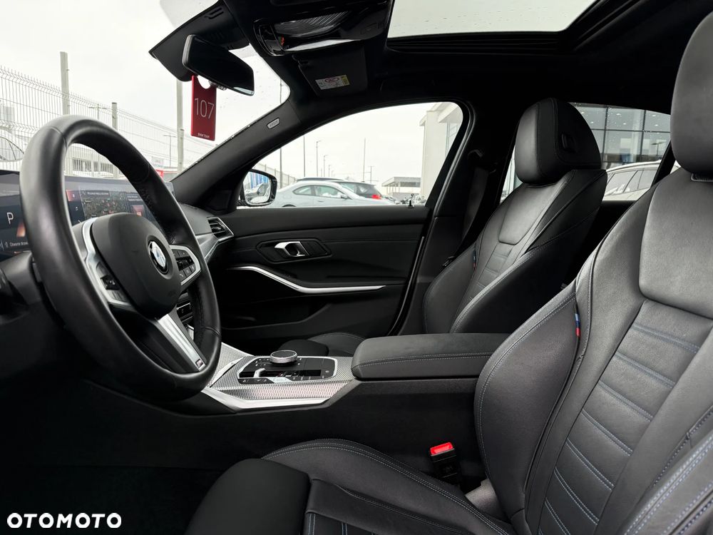 BMW Seria 3 320i GPF M Sport - 29