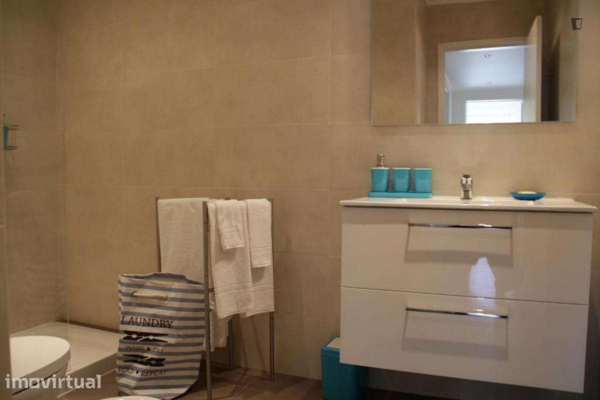 Apartamento com 3 quartos - localizado em Costa da Caparica Lisbon - Grande imagem: 3/10