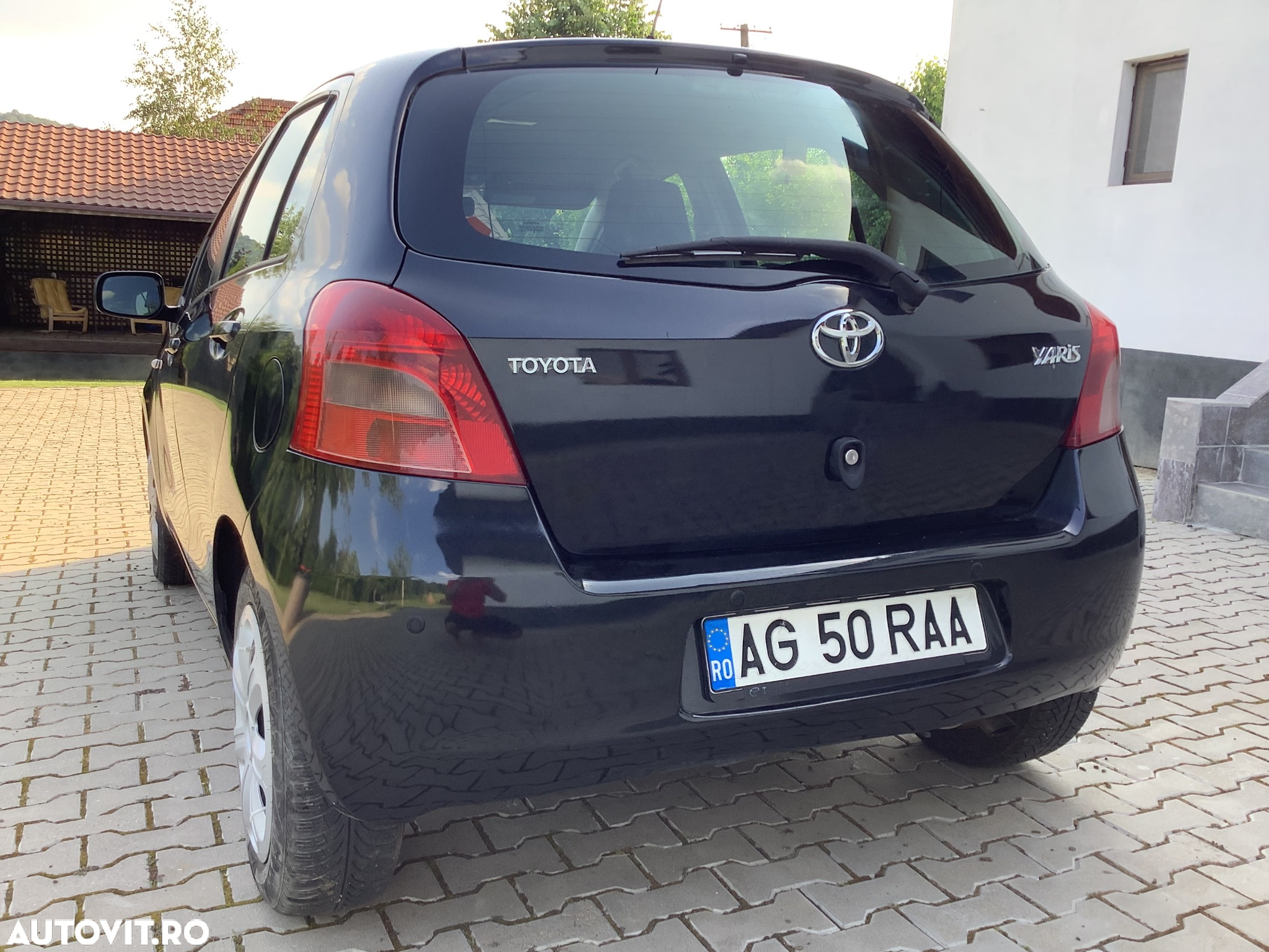 Toyota Yaris - 12
