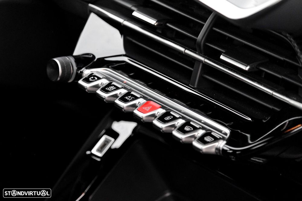 Peugeot e-2008 50 kWh Active Pack - 23