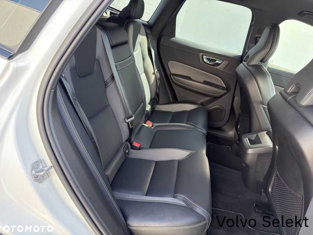 Volvo XC 60 - 28