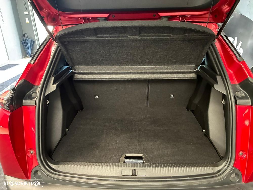 Peugeot 2008 1.2 PureTech GT Line - 36