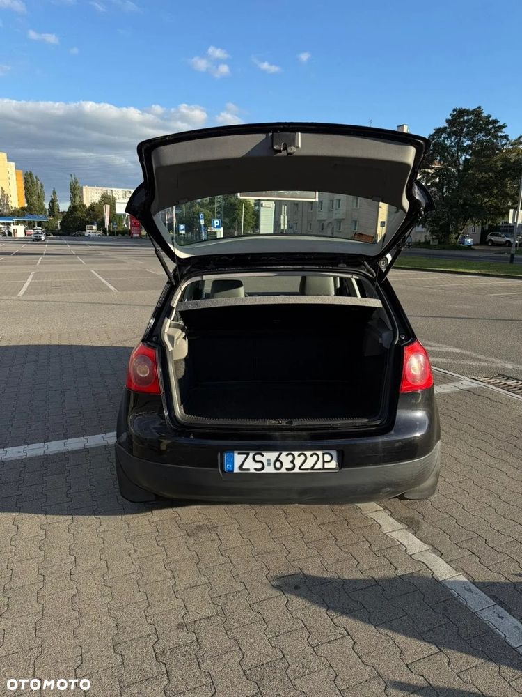 Volkswagen Golf V 1.9 TDI Trendline - 10