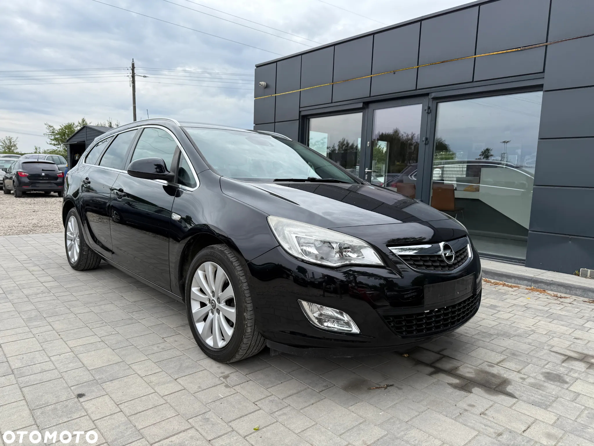 Opel Astra 1.4 EcoFLEX Cosmo - 9