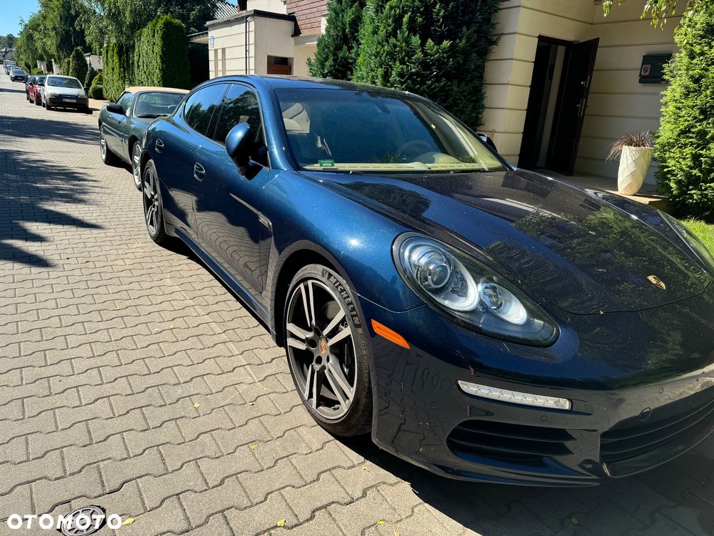 Porsche Panamera PDK - 3