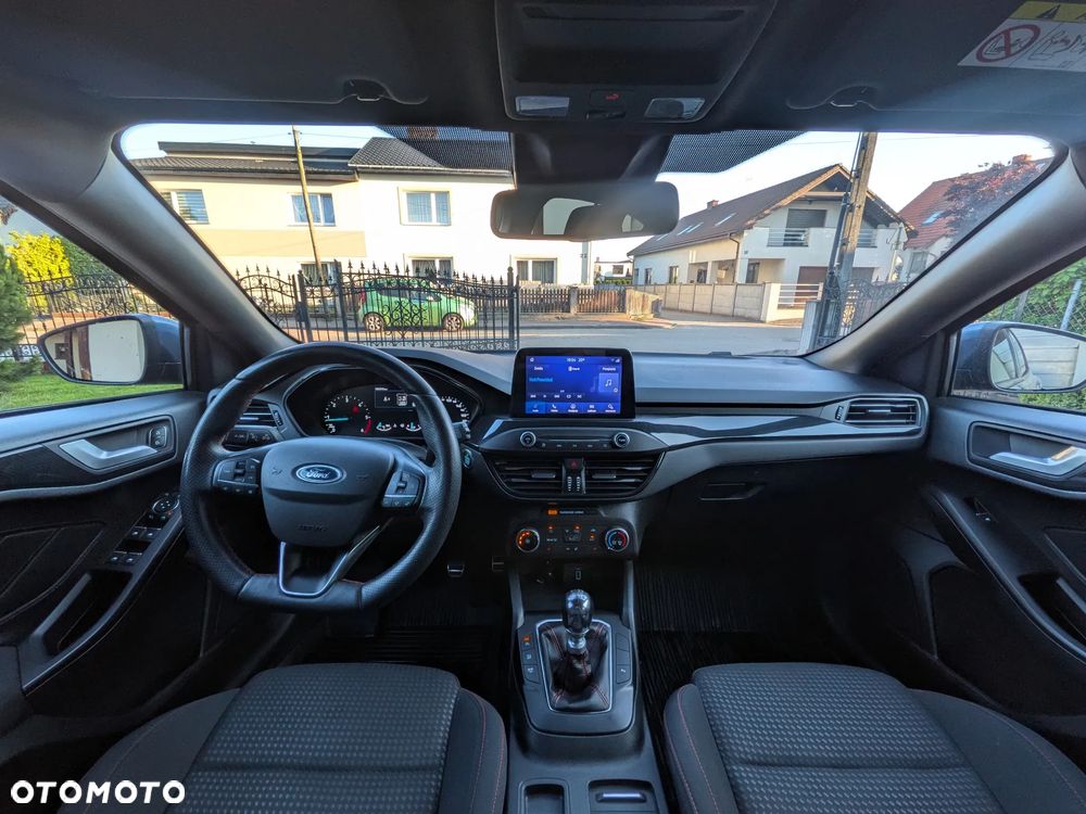 Ford Focus 2.0 EcoBlue ST-Line - 13