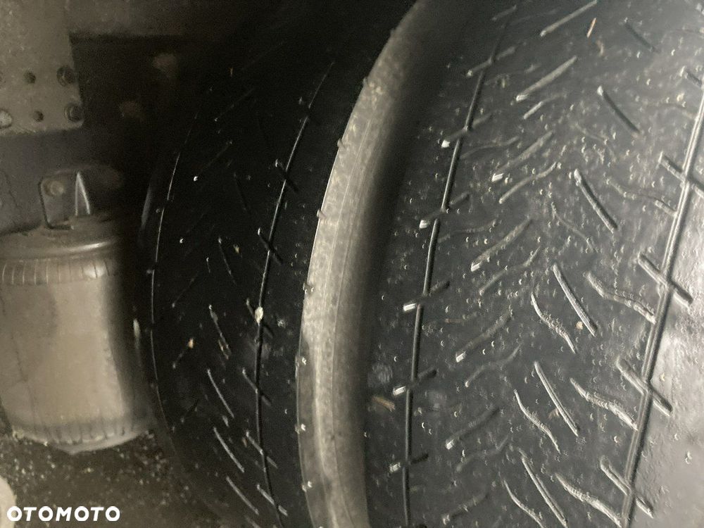 Scania Scania G320 Wózek PALFINGER Firanka Plandeka plandeka Moffett 2012 - 32