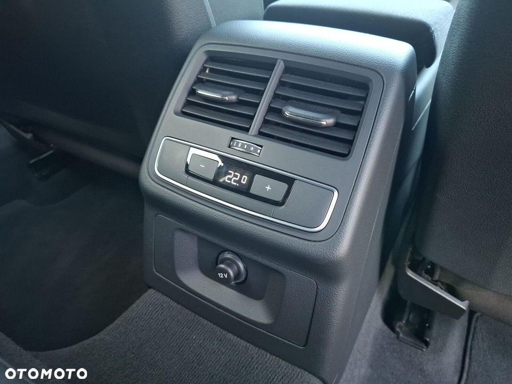 Audi A4 Allroad - 23
