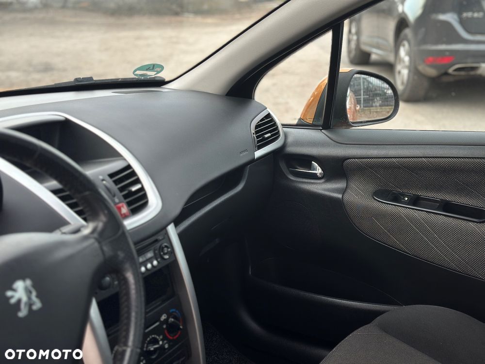 Peugeot 207 120 VTi Sport - 17