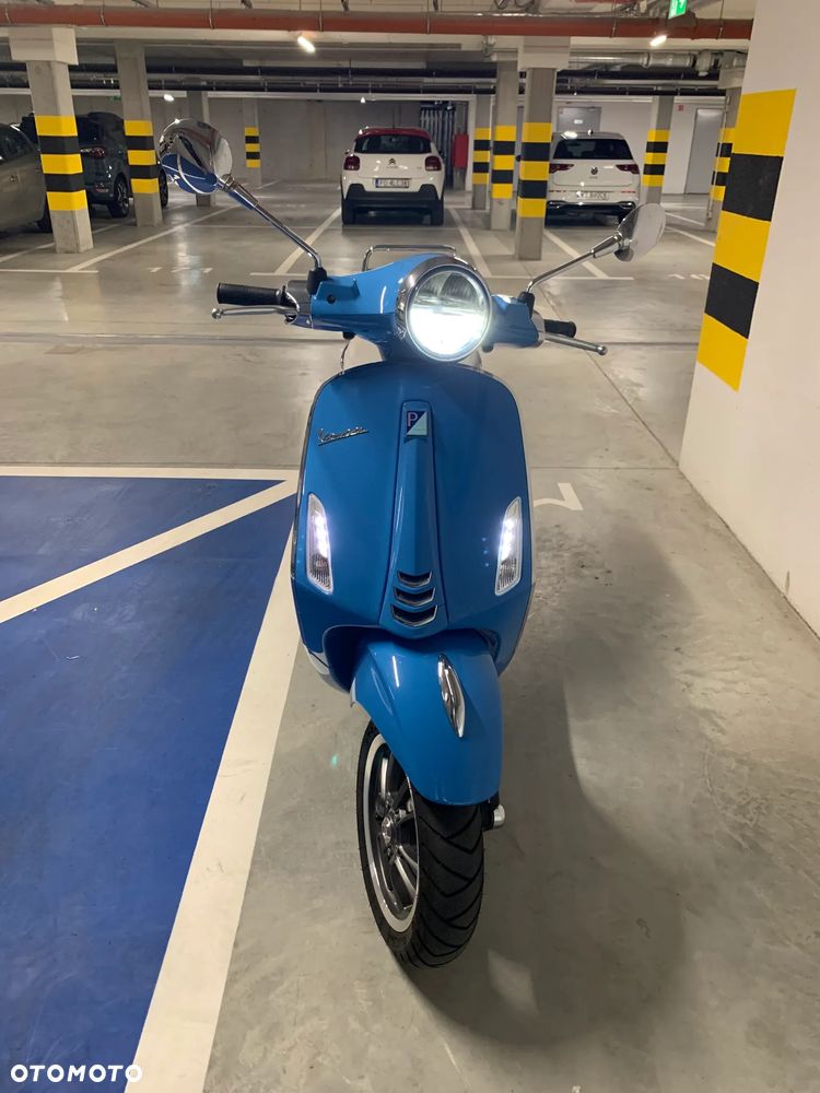 Vespa Primavera - 4