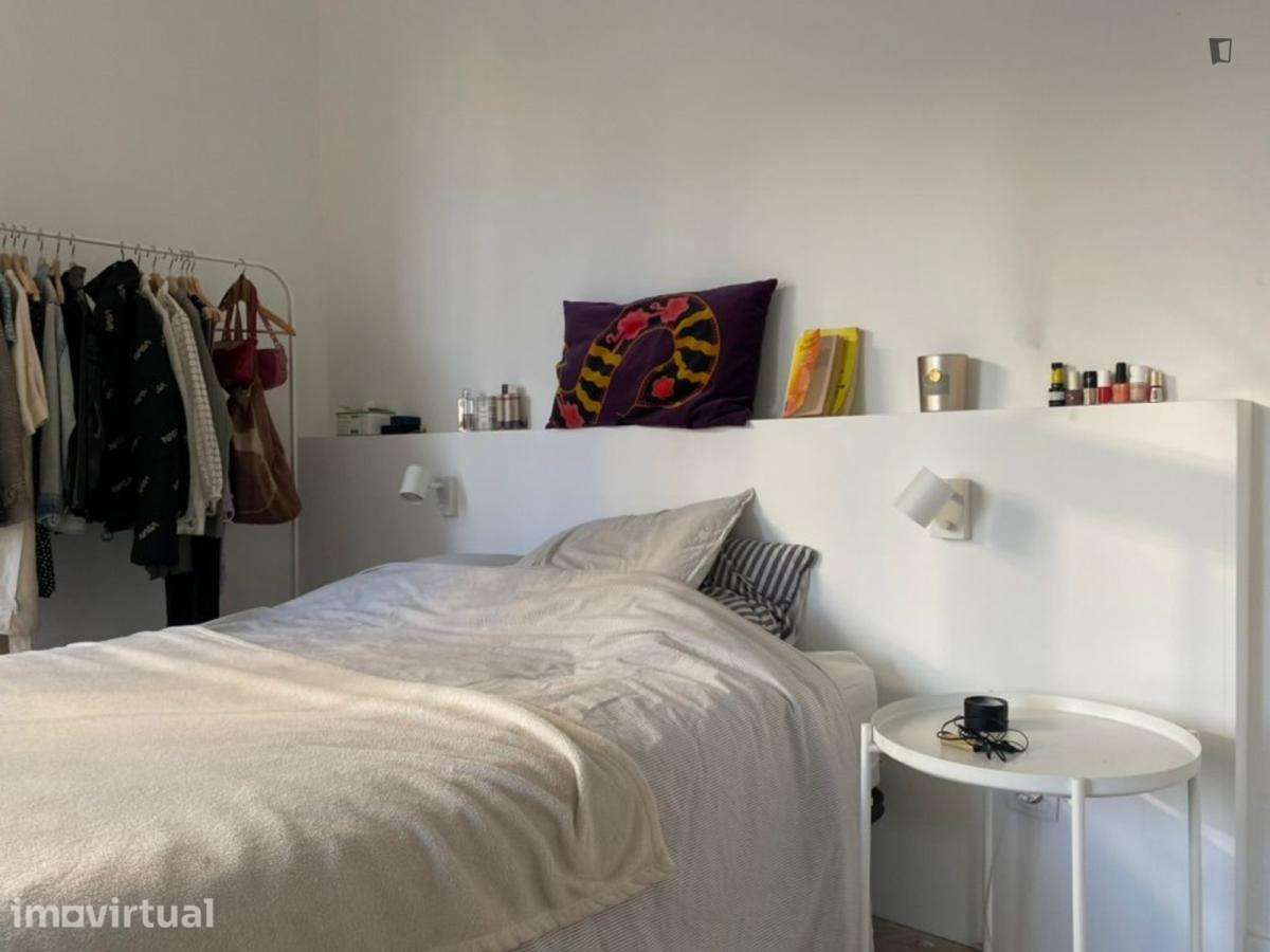 Quarto - localizado em Arroios Lisbon - Grande imagem: 4/12