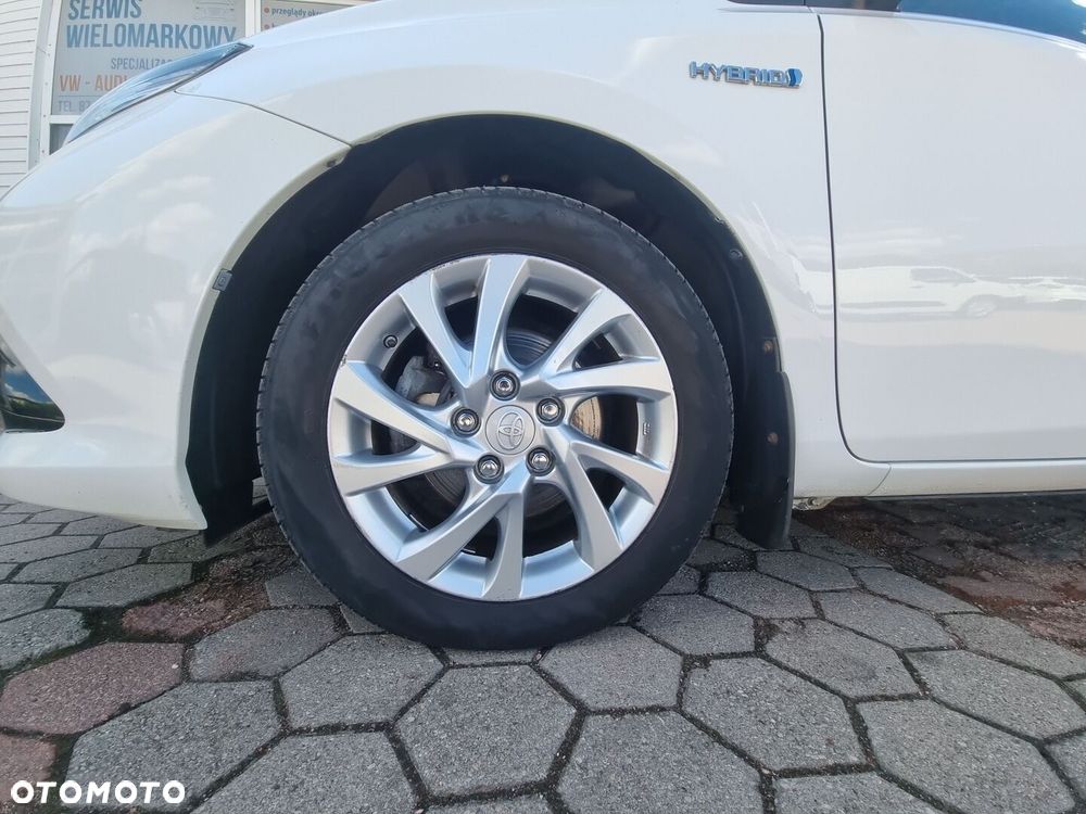Toyota Auris - 24