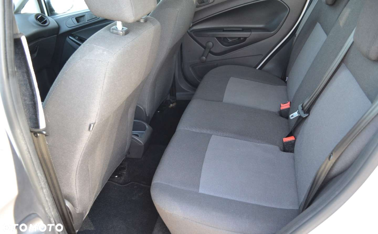 Ford Fiesta - 7