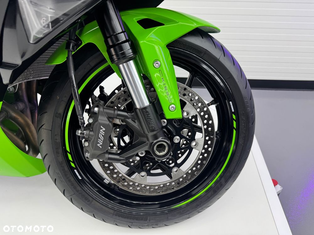 Kawasaki ZX - 8