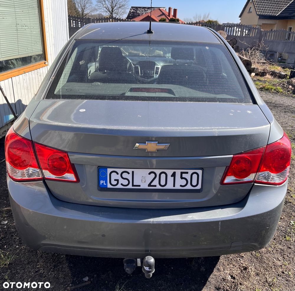 Chevrolet Cruze - 4
