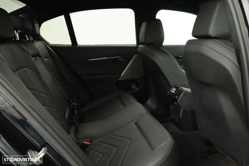 BMW 520 d Pack Desportivo M - 25