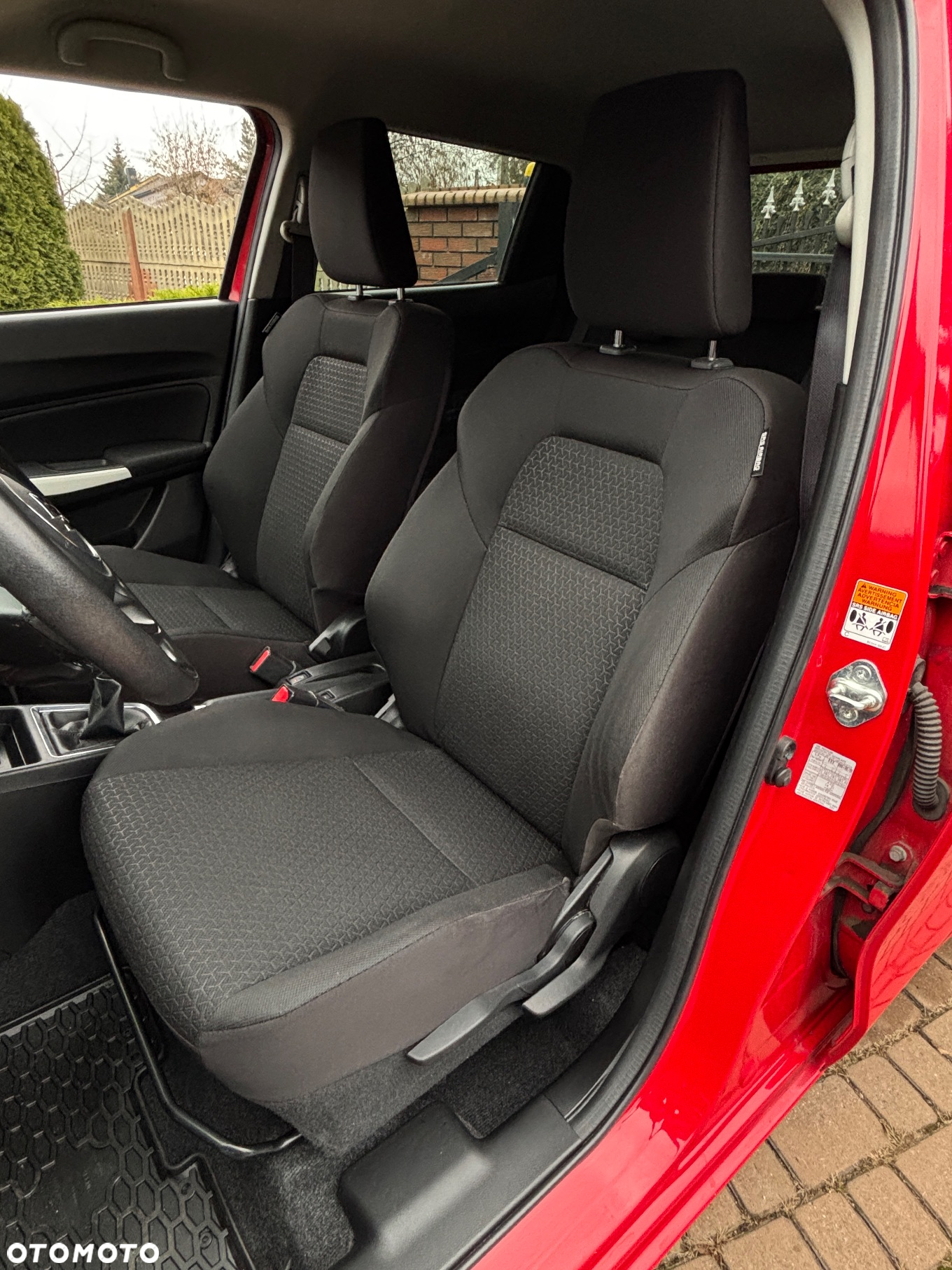 Suzuki Swift 1.2 Premium Plus - 17