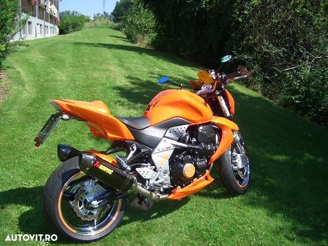 Kawasaki Z 1000R - 13