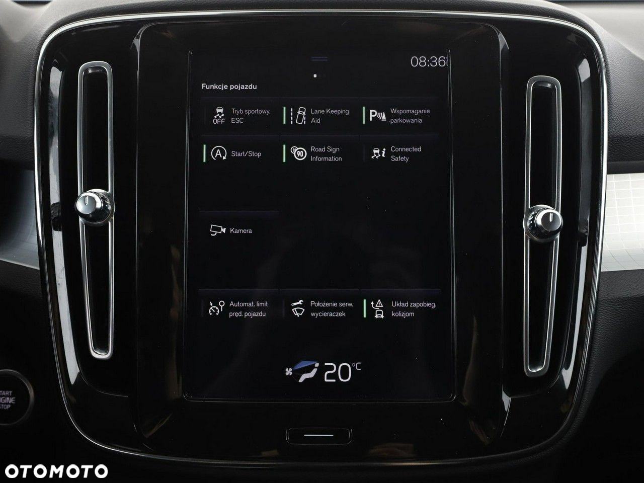 Volvo XC 40 D3 AWD Momentum - 25