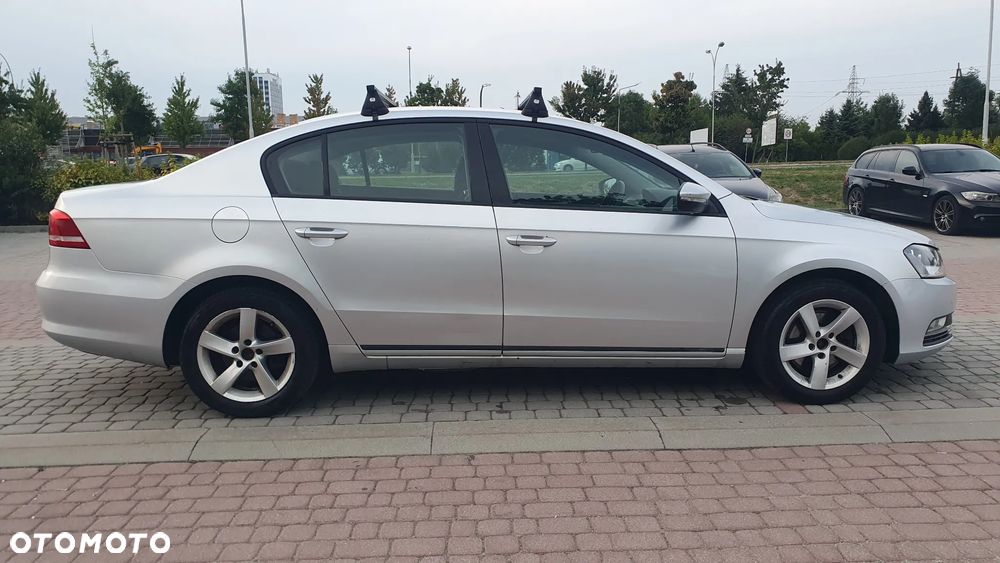 Volkswagen Passat - 6