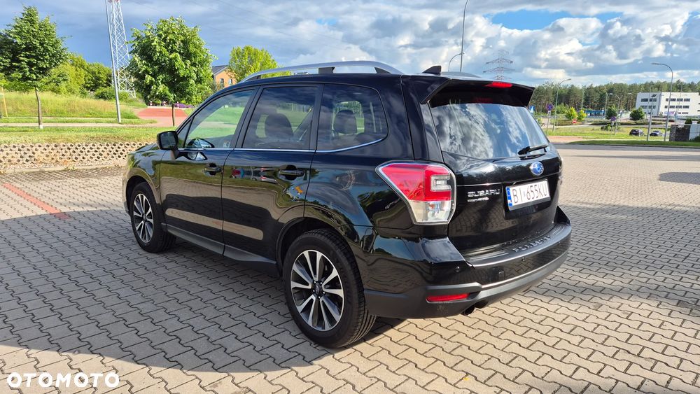 Subaru Forester 2.0 XT Platinum Lineartronic - 6