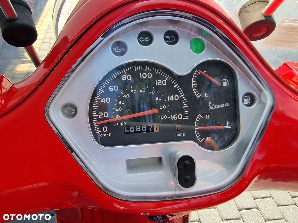 Piaggio Vespa - 7