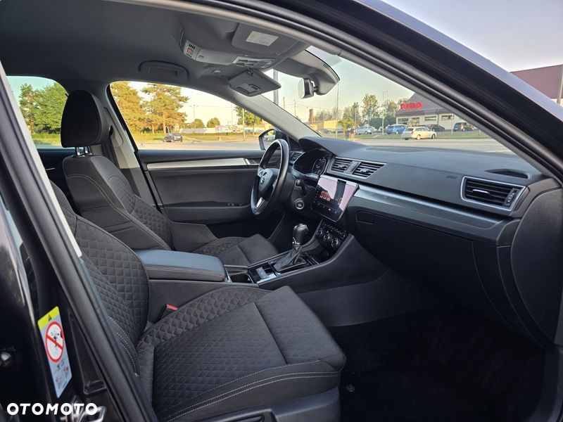 Skoda Superb 1.6 TDI Ambition DSG - 9