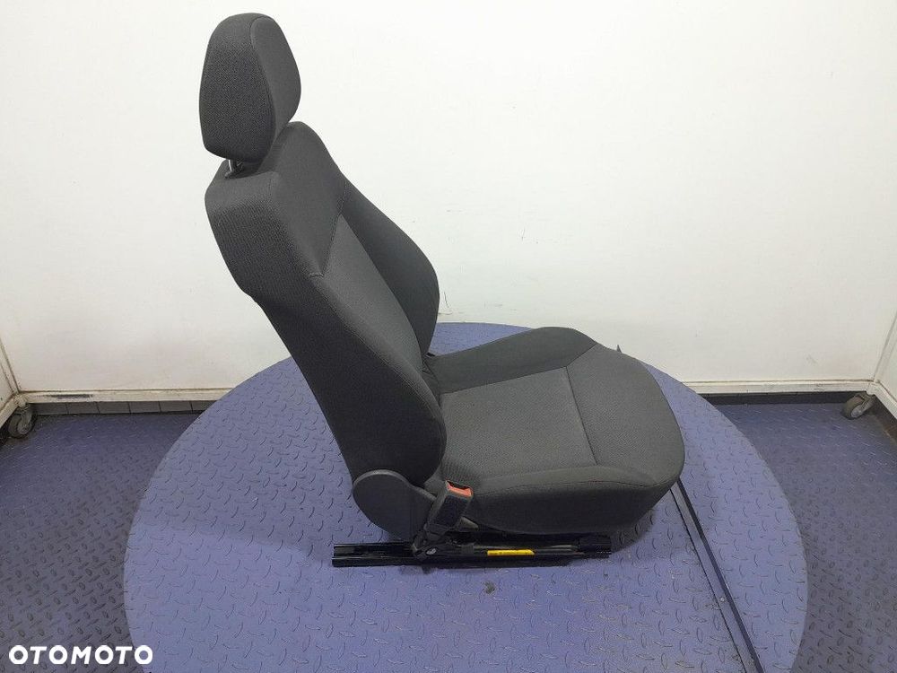 OPEL ASTRA H GTC 3D FOTEL KIEROWCY LEWY EUROPA - 7