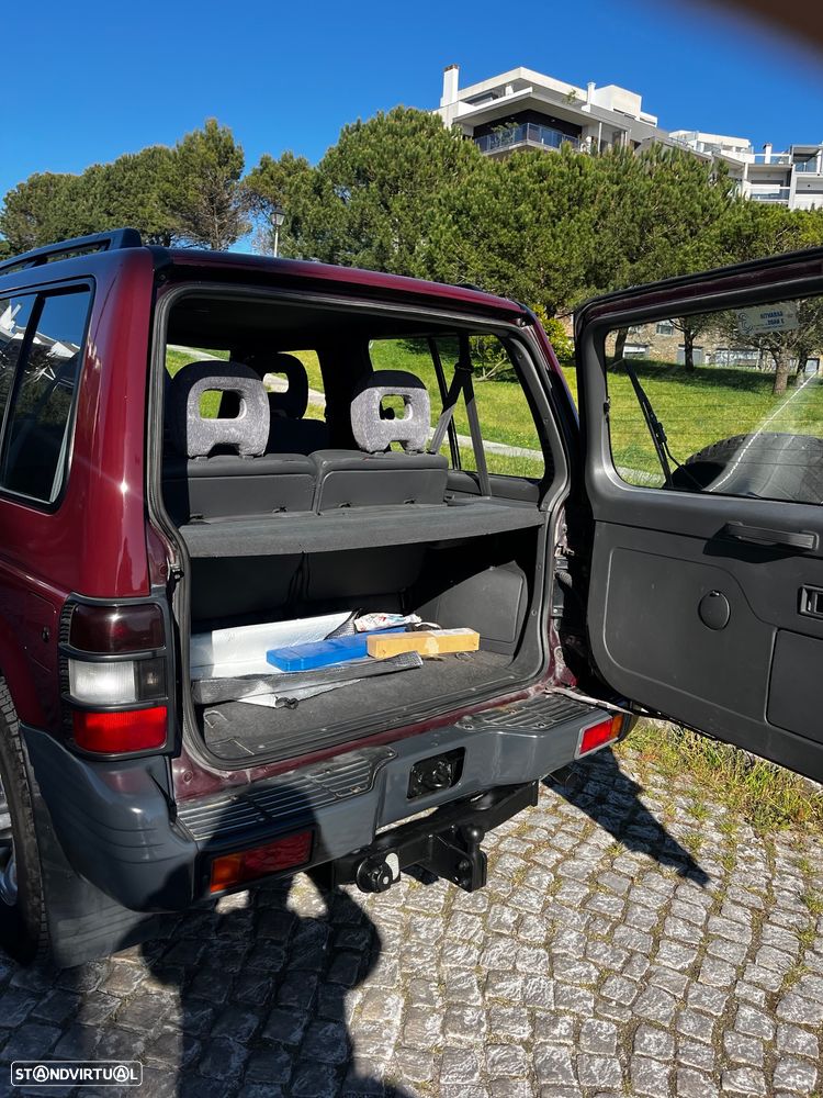 Mitsubishi Pajero 2.5 TDi GLX - 15