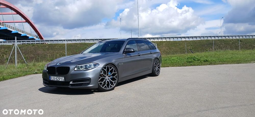 BMW Seria 5 520d Luxury Line - 2