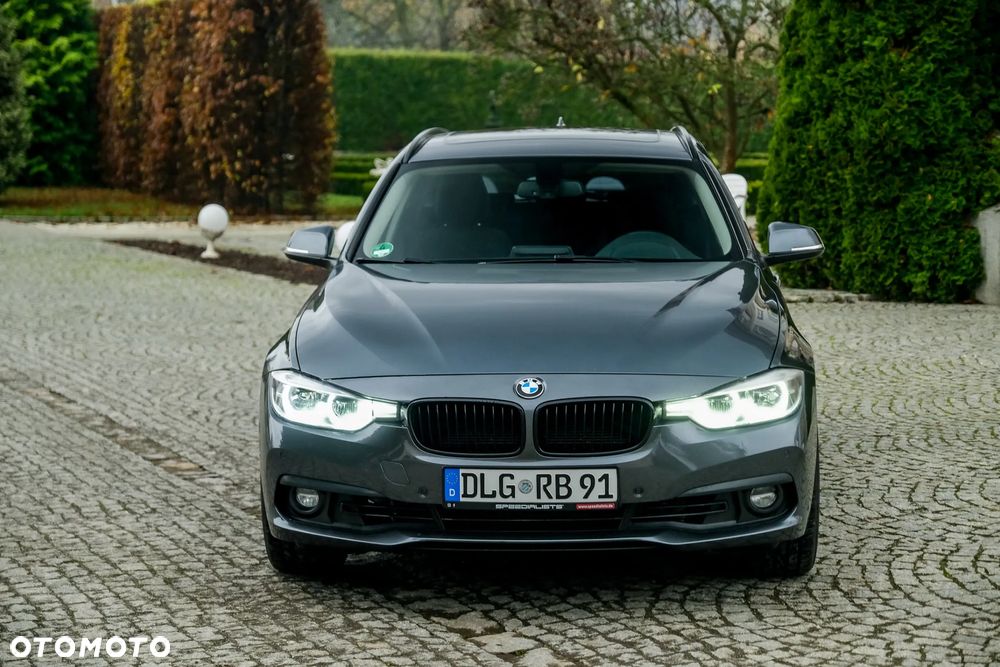 BMW Seria 3 318d Luxury Line - 3