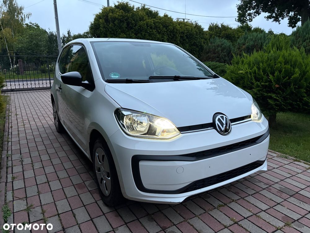 Volkswagen up! - 8