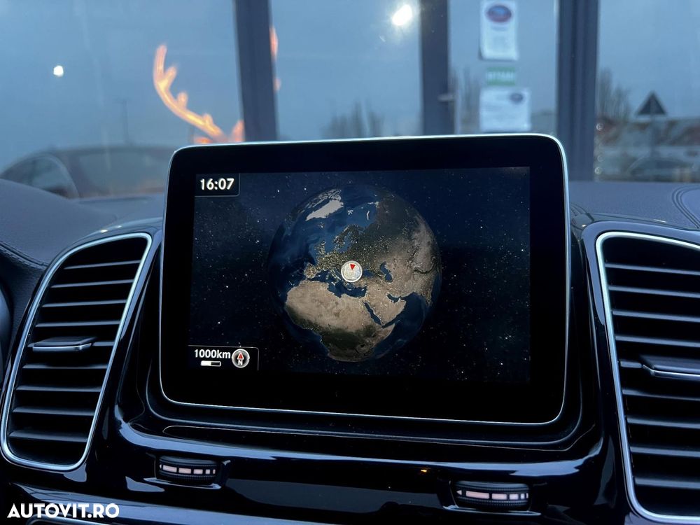 Mercedes-Benz GLE 350 d 4MATIC - 11