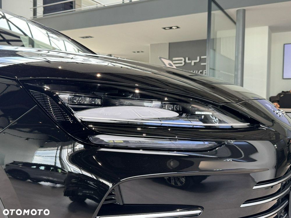 BYD Seal U - 8