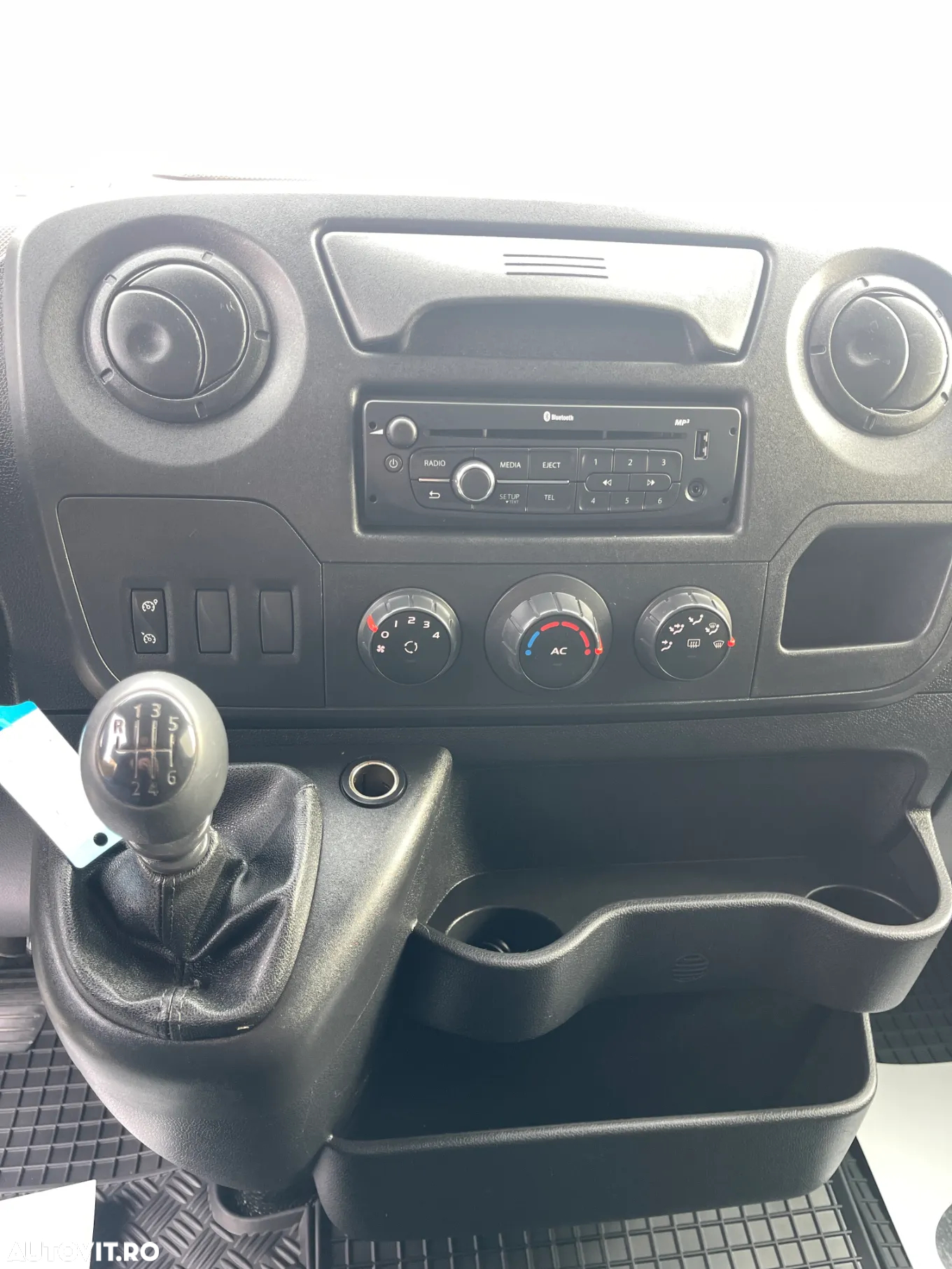 Nissan NV400 / Master L2H2 - 24
