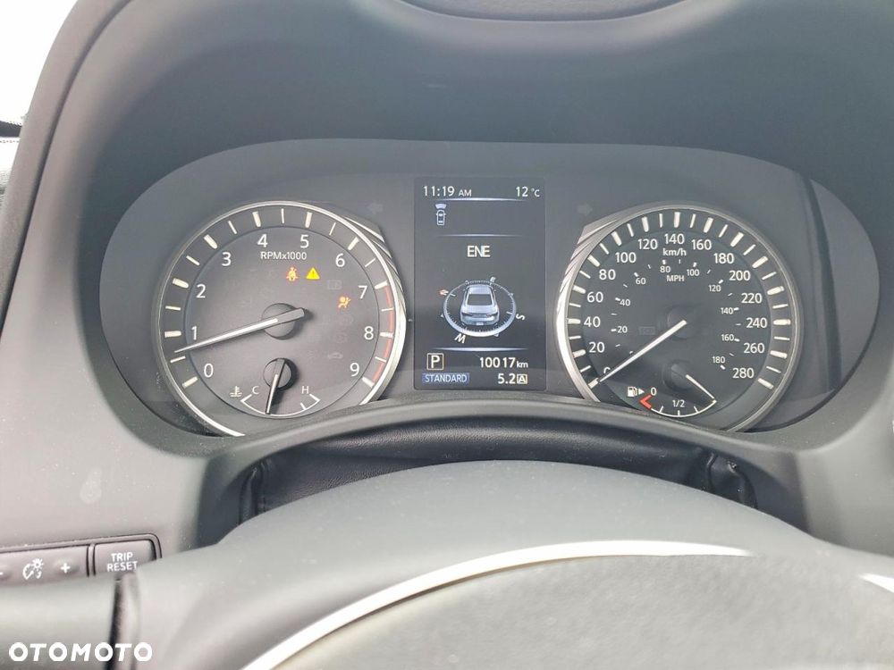 Infiniti Q60 - 10