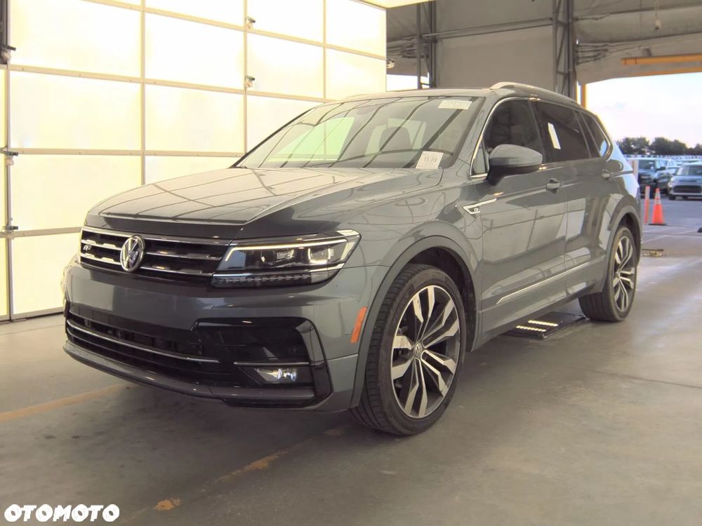 Volkswagen Tiguan - 2