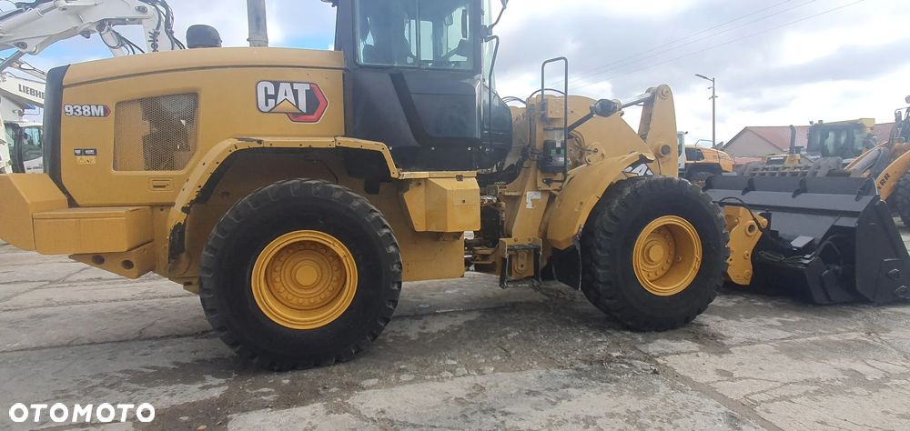 Caterpillar 938 M - 9