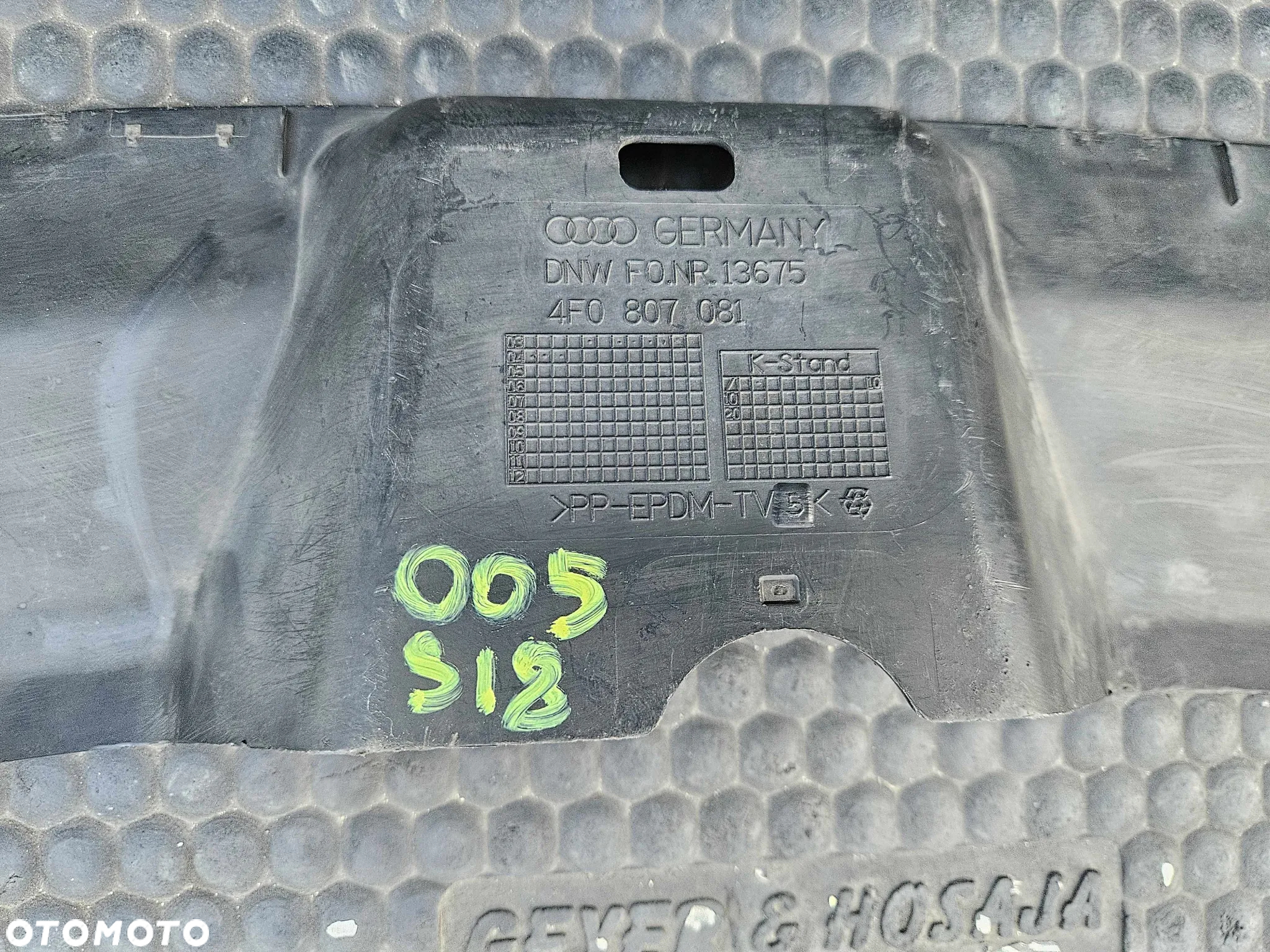 Oslona 4F0807081 Pasa Przedniego Zderzaka Nakladka Maskownica Zamek Audi A6 C6 2005r - 17